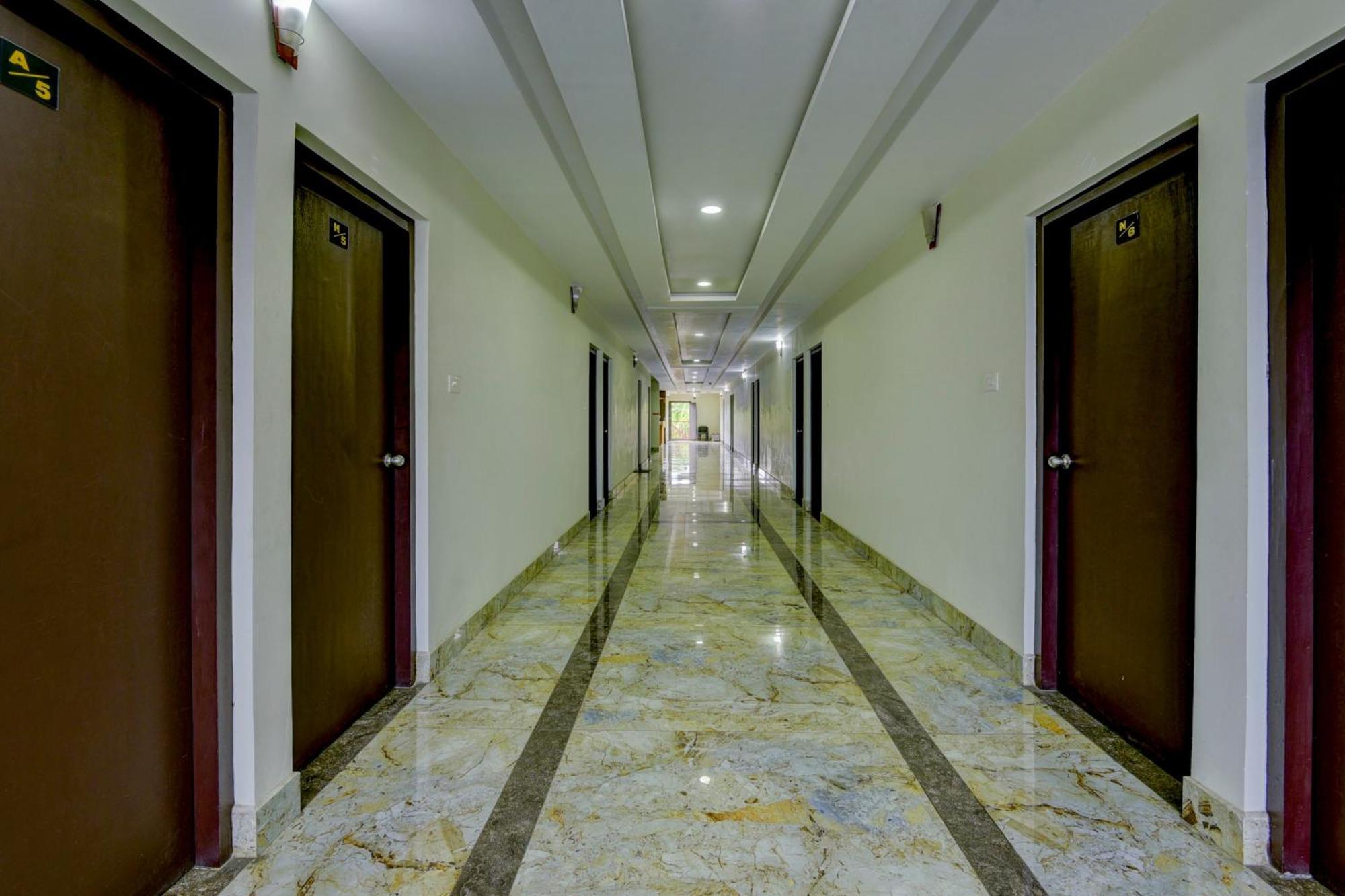 Hotel O Royal Tower Lodge Etakkare Экстерьер фото